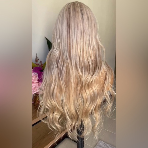 Blonde Wavy Lace Front Wig - Picture 2 of 2